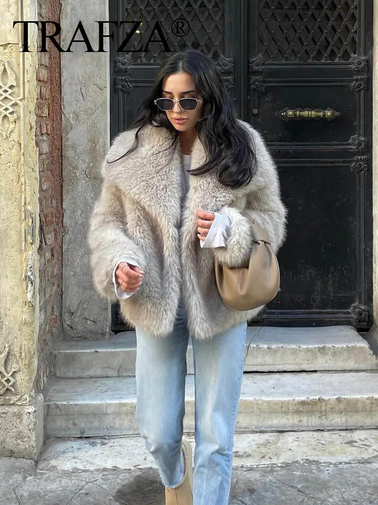 Women Fashion Cropped Faux Fur Jacket