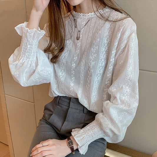 Vintage style lace shirt