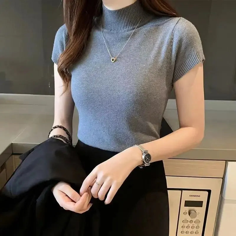 Half-High Neck Top